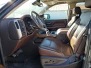 ✅ 2018 Chevrolet Silverado 1500 High Country • VIN: 3GCUKTEC6JG423100 • Лот: 86311705. Опубликован ранее на Copart с пробегом 83 264 миль. Бесплатный доступ к архиву аукционных продаж из США и подробный отчёт об истории автомобиля на DreamBid. Изображение 7.