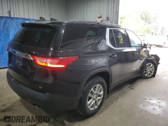 ✅ 2020 Chevrolet Traverse LT Cloth • VIN: 1GNEVGKW3LJ208221 • Lot: 70252285. Wystawiony na Copart z przebiegiem 17 288 mil. Bezpłatny archiwum sprzedaży aukcyjnych z USA i szczegółowy raport historii pojazdu na DreamBid. Zdjęcie 3.