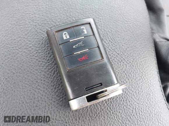 ✅ 2012 Chevrolet Corvette 1LT • VIN: 1G1YA2DW5C5108754 • Lot: 42830016. Listed on IAAI with 32,522 mi. Free auction sales archive from the USA and detailed vehicle history report at DreamBid. Image 11.