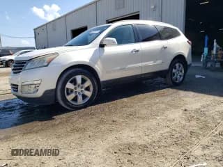 ✅ 2015 Chevrolet Traverse LTZ • VIN: 1GNKVJKDXFJ308318 • Lot: 91574715. Wystawiony na Copart z przebiegiem 183 819 mil. Bezpłatny archiwum sprzedaży aukcyjnych z USA i szczegółowy raport historii pojazdu na DreamBid. Zdjęcie 1.