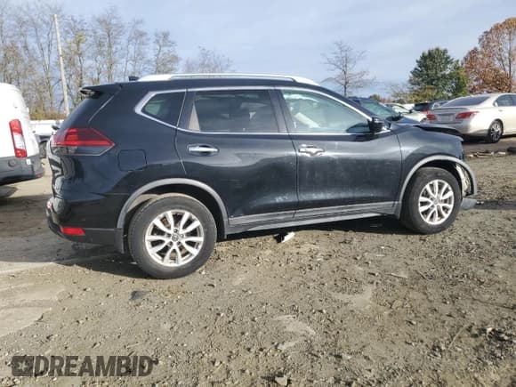 ✅ 2018 Nissan Rogue S • VIN: KNMAT2MV7JP601721 • Лот: 91629315. Опубликован ранее на Copart с пробегом 38 018 миль. Бесплатный доступ к архиву аукционных продаж из США и подробный отчёт об истории автомобиля на DreamBid. Изображение 3.