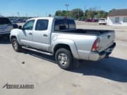 ✅ 2011 Toyota Tacoma PreRunner • VIN: 3TMJU4GN4BM112236 • Lot: 41595008. Listed on IAAI with 197,397 mi. Free auction sales archive from the USA and detailed vehicle history report at DreamBid. Image 3.
