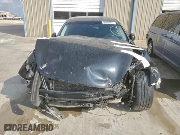 ✅ 2016 Infiniti Q70 • VIN: JN1BY1AP4GM221044 • Lot: 82094635. Listed on Copart with 200,436 mi. Free auction sales archive from the USA and detailed vehicle history report at DreamBid. Image 5.
