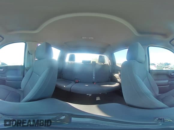 ✅ 2020 Chevrolet Silverado 1500 Custom Trail Boss • VIN: 1GCPYCEF9LZ369929 • Lot: 58663424. Wystawiony na Copart z przebiegiem 45 615 mil. Bezpłatny archiwum sprzedaży aukcyjnych z USA i szczegółowy raport historii pojazdu na DreamBid. Zdjęcie 13.