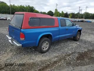 ✅ 1998 Dodge Dakota SLT • VIN: 1B7GG22Y2WS597545 • Lot: 70877014. Wystawiony na Copart z przebiegiem 261 522 mil. Bezpłatny archiwum sprzedaży aukcyjnych z USA i szczegółowy raport historii pojazdu na DreamBid. Zdjęcie 3.