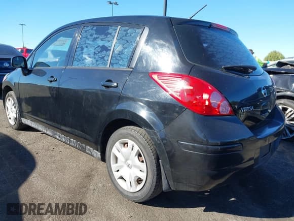 ✅ 2010 Nissan Versa SL • VIN: 3N1BC1CP9AL419888 • Lot: 43770295. Listed on IAAI with 144,931 mi. Free auction sales archive from the USA and detailed vehicle history report at DreamBid. Image 3.