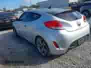 2012 Hyundai Veloster w/Red Int с VIN KMHTC6AD2CU069029, выставлен на аукционе IAAI как лот 43327196 с пробегом 114 085 миль миль и . История ставок и продаж доступна на DreamBid. Изображение 3.