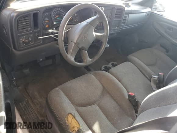 2004 Chevrolet Silverado 1500 с VIN 1GCEK19VX4E127822, выставлен на аукционе Copart как лот 57186885 с пробегом 179 918 миль миль и Списание • Salvage title. История ставок и продаж доступна на DreamBid. Изображение 8.