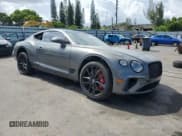 ✅ 2022 Bentley Continental GT GT V8 • VIN: SCBCG2ZG3NC093058 • Lot: 66557405. Listed on Copart with 9,760 mi. Free auction sales archive from the USA and detailed vehicle history report at DreamBid. Image 4.