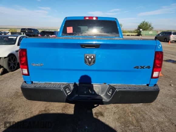 2023 Ram 1500 Tradesman z VIN 3C6RR7KG3PG602131, wystawiony jako Copart lot #70957475 z przebiegiem 32 334 mil mil oraz Szkoda całkowita • Salvage title. Historia ofert i sprzedaży dostępna na DreamBid. Obrazek 6.