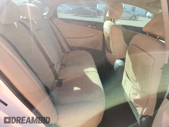 ✅ 2013 Hyundai Sonata GLS • VIN: 5NPEB4AC0DH530722 • Lot: 86324735. Listed on Copart with 164,403 mi. Free auction sales archive from the USA and detailed vehicle history report at DreamBid. Image 10.