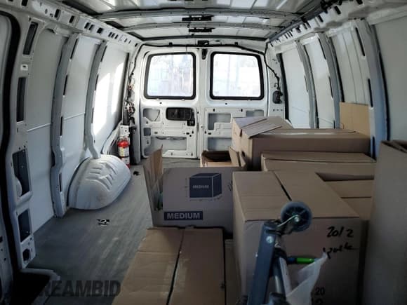 ✅ 2021 Chevrolet Express Cargo • VIN: 1GCWGBFP6M1268993 • Lot: 79764904. Listed on Copart with 66,600 mi. Free auction sales archive from the USA and detailed vehicle history report at DreamBid. Image 10.