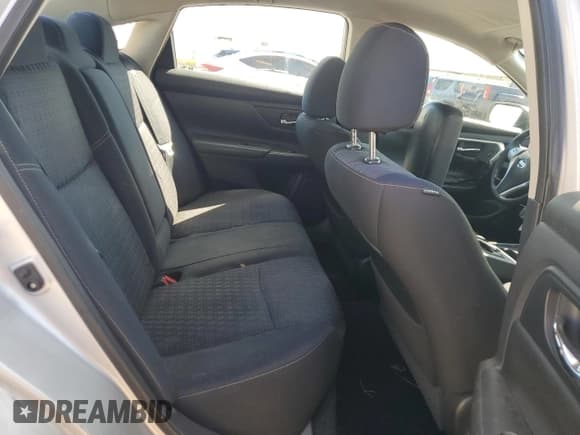 ✅ 2016 Nissan Altima S • VIN: 1N4AL3AP0GN386057 • Лот: 68942265. Опубликован ранее на Copart с пробегом 143 942 миль. Бесплатный доступ к архиву аукционных продаж из США и подробный отчёт об истории автомобиля на DreamBid. Изображение 10.