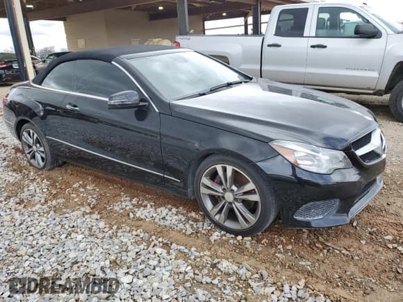 ✅ 2014 Mercedes-Benz E 350 • VIN: WDDKK5KF9EF226128 • Лот: 49819105. Опубликован ранее на Copart с пробегом 110 339 миль. Бесплатный доступ к архиву аукционных продаж из США и подробный отчёт об истории автомобиля на DreamBid. Изображение 4.