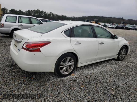 ✅ 2013 Nissan Altima S • VIN: 1N4AL3AP9DN495502 • Lot: 86054904. Wystawiony na Copart z przebiegiem 177 554 mil. Bezpłatny archiwum sprzedaży aukcyjnych z USA i szczegółowy raport historii pojazdu na DreamBid. Zdjęcie 3.