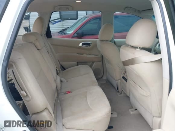 ✅ 2014 Nissan Pathfinder SL • VIN: 5N1AR2MN1EC617999 • Lot: 42224316. Listed on IAAI with 93,215 mi. Free auction sales archive from the USA and detailed vehicle history report at DreamBid. Image 8.