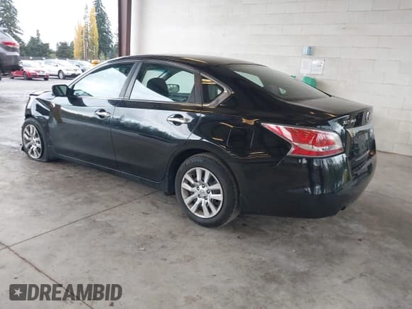 ✅ 2015 Nissan Altima S • VIN: 1N4AL3AP0FN368317 • Lot: 43575069. Wystawiony na IAAI z przebiegiem 167 677 mil. Bezpłatny archiwum sprzedaży aukcyjnych z USA i szczegółowy raport historii pojazdu na DreamBid. Zdjęcie 3.
