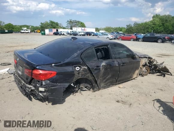 ✅ 2020 BMW 5 Series M550i xDrive • VIN: WBAJS7C03LCD00279 • Lot: 55698035. Wystawiony na Copart z przebiegiem 76 057 mil. Bezpłatny archiwum sprzedaży aukcyjnych z USA i szczegółowy raport historii pojazdu na DreamBid. Zdjęcie 3.