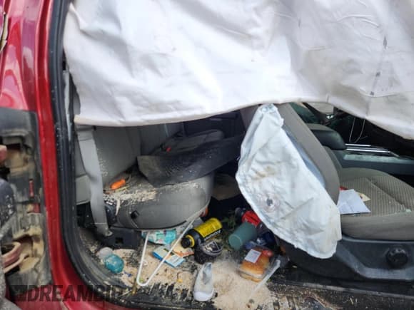 ✅ 2019 Ford F-150 XL • VIN: 1FTEX1CB3KKE57106 • Lot: 70482575. Wystawiony na Copart z przebiegiem Nie podano. Bezpłatny archiwum sprzedaży aukcyjnych z USA i szczegółowy raport historii pojazdu na DreamBid. Zdjęcie 10.