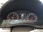 ✅ 2014 Volkswagen Eos Komfort • VIN: WVWBW8AH4EV007277 • Lot: 53631345. Wystawiony na Copart z przebiegiem 97 608 mil. Bezpłatny archiwum sprzedaży aukcyjnych z USA i szczegółowy raport historii pojazdu na DreamBid. Zdjęcie 9.