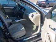 ✅ 2011 Audi A4 • VIN: WAUHFBFL1BN044929 • Lot: 41545562. Wystawiony na IAAI z przebiegiem 94 770 mil. Bezpłatny archiwum sprzedaży aukcyjnych z USA i szczegółowy raport historii pojazdu na DreamBid. Zdjęcie 5.