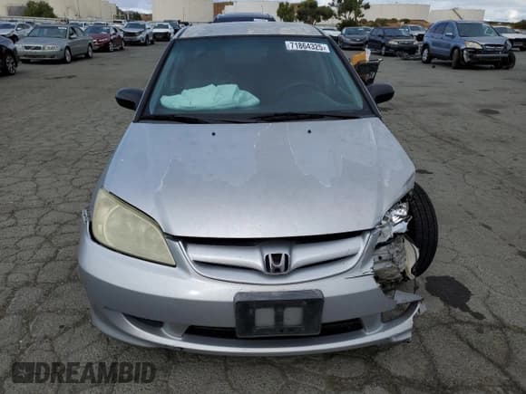✅ 2004 Honda Civic VP • VIN: 2HGES16494H533967 • Лот: 71864325. Опубликован ранее на Copart с пробегом 200 958 миль. Бесплатный доступ к архиву аукционных продаж из США и подробный отчёт об истории автомобиля на DreamBid. Изображение 5.