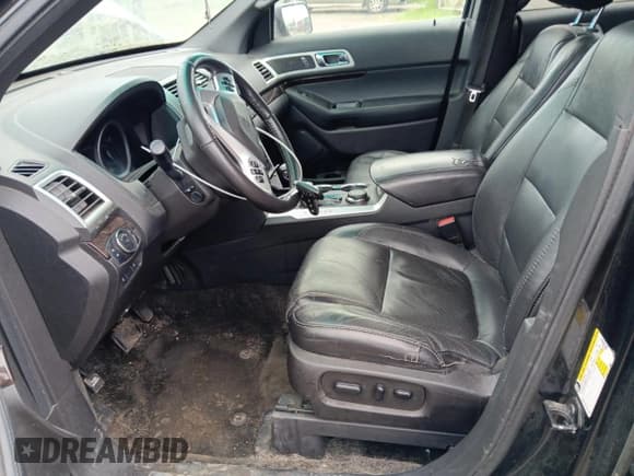 ✅ 2015 Ford Explorer Limited • VIN: 1FM5K8F87FGB81427 • Lot: 58884065. Wystawiony na Copart z przebiegiem 176 631 mil. Bezpłatny archiwum sprzedaży aukcyjnych z USA i szczegółowy raport historii pojazdu na DreamBid. Zdjęcie 7.