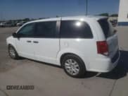 ✅ 2019 Dodge Grand Caravan SE • VIN: 2C4RDGBG7KR745092 • Lot: 60847335. Wystawiony na Copart z przebiegiem 106 693 mil. Bezpłatny archiwum sprzedaży aukcyjnych z USA i szczegółowy raport historii pojazdu na DreamBid. Zdjęcie 2.