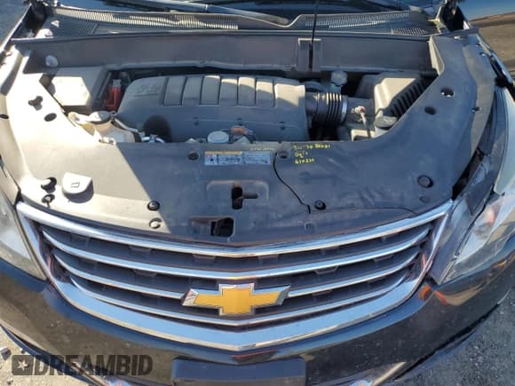 ✅ 2014 Chevrolet Traverse LT • VIN: 1GNKVGKD7EJ240156 • Lot: 82327295. Wystawiony na Copart z przebiegiem 155 726 mil. Bezpłatny archiwum sprzedaży aukcyjnych z USA i szczegółowy raport historii pojazdu na DreamBid. Zdjęcie 12.