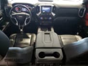 ✅ 2019 Chevrolet Silverado 1500 LTZ • VIN: 3GCUYGED3KG163741 • Lot: 80371145. Wystawiony na Copart z przebiegiem 90 748 mil. Bezpłatny archiwum sprzedaży aukcyjnych z USA i szczegółowy raport historii pojazdu na DreamBid. Zdjęcie 8.