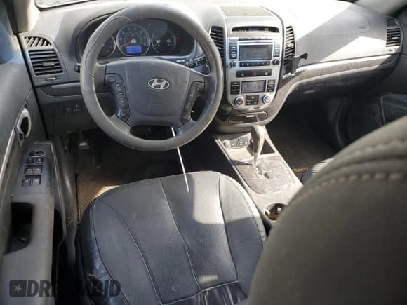 ✅ 2009 Hyundai Santa Fe Limited • VIN: 5NMSH13E39H317928 • Lot: 85739164. Listed on Copart with 73,984 mi. Free auction sales archive from the USA and detailed vehicle history report at DreamBid. Image 8.