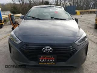 ✅ 2018 Hyundai Ioniq Blue • VIN: KMHC65LC3JU075425 • Lot: 50436785. Wystawiony na Copart z przebiegiem 176 136 mil. Bezpłatny archiwum sprzedaży aukcyjnych z USA i szczegółowy raport historii pojazdu na DreamBid. Zdjęcie 5.