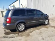 ✅ 2015 Chrysler Town & Country Limited • VIN: 2C4RC1JGXFR700011 • Лот: 56692555. Опубликован ранее на Copart с пробегом 147 057 миль. Бесплатный доступ к архиву аукционных продаж из США и подробный отчёт об истории автомобиля на DreamBid. Изображение 3.