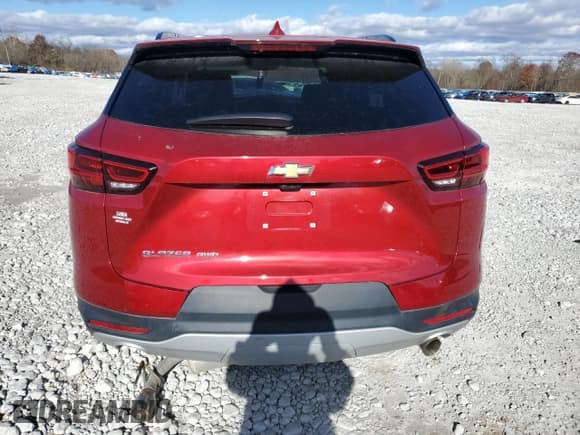 ✅ 2023 Chevrolet Blazer LT • VIN: 3GNKBJRS2PS133768 • Лот: 93318545. Опубликован ранее на Copart с пробегом Не указан. Бесплатный доступ к архиву аукционных продаж из США и подробный отчёт об истории автомобиля на DreamBid. Изображение 6.