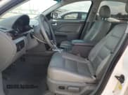 ✅ 2007 Ford Five Hundred SEL • VIN: 1FAHP24167G163403 • Lot: 81515405. Wystawiony na Copart z przebiegiem Nie podano. Bezpłatny archiwum sprzedaży aukcyjnych z USA i szczegółowy raport historii pojazdu na DreamBid. Zdjęcie 7.