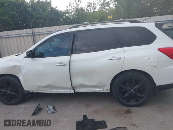✅ 2018 Nissan Pathfinder S • VIN: 5N1DR2MN5JC647644 • Лот: 42343974. Опубликован ранее на IAAI с пробегом 227 221 миль. Бесплатный доступ к архиву аукционных продаж из США и подробный отчёт об истории автомобиля на DreamBid. Изображение 14.