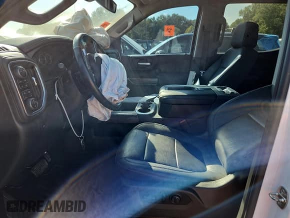 ✅ 2021 Chevrolet Silverado 1500 LTZ • VIN: 3GCUYGED4MG404502 • Lot: 85857545. Wystawiony na Copart z przebiegiem 67 754 mil. Bezpłatny archiwum sprzedaży aukcyjnych z USA i szczegółowy raport historii pojazdu na DreamBid. Zdjęcie 7.