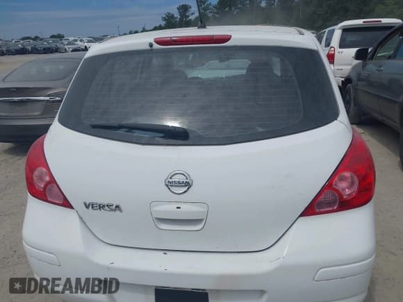 ✅ 2007 Nissan Versa S • VIN: 3N1BC13E37L353555 • Lot: 43086030. Listed on IAAI with 189,301 mi. Free auction sales archive from the USA and detailed vehicle history report at DreamBid. Image 16.