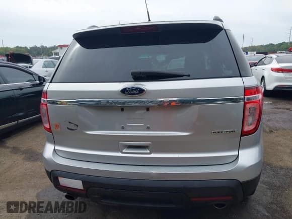 ✅ 2014 Ford Explorer • VIN: 1FM5K7B80EGA84844 • Лот: 43332798. Опубликован ранее на IAAI с пробегом 153 399 миль. Бесплатный доступ к архиву аукционных продаж из США и подробный отчёт об истории автомобиля на DreamBid. Изображение 16.