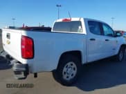 ✅ 2019 Chevrolet Colorado 2WD Work Truck • VIN: 1GCGSBEA1K1115077 • Lot: 41653601. Wystawiony na IAAI z przebiegiem 92 537 mil. Bezpłatny archiwum sprzedaży aukcyjnych z USA i szczegółowy raport historii pojazdu na DreamBid. Zdjęcie 4.
