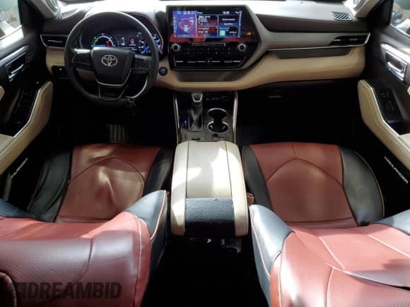 ✅ 2020 Toyota Highlander Hybrid Limited • VIN: 5TDXBRCHXLS014634 • Лот: 72117324. Опубликован ранее на Copart с пробегом 218 666 миль. Бесплатный доступ к архиву аукционных продаж из США и подробный отчёт об истории автомобиля на DreamBid. Изображение 8.