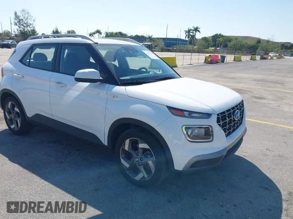 ✅ 2022 Hyundai Venue Limited • VIN: KMHRC8A30NU150935 • Lot: 41803560. Listed on IAAI with 31,756 mi. Free auction sales archive from the USA and detailed vehicle history report at DreamBid. Image 1.