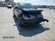 ✅ 2018 Volkswagen Atlas SE • VIN: 1V2PR2CA7JC519727 • Lot: 65758455. Wystawiony na Copart z przebiegiem 201 393 mil. Bezpłatny archiwum sprzedaży aukcyjnych z USA i szczegółowy raport historii pojazdu na DreamBid. Zdjęcie 15.