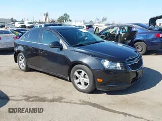 ✅ 2014 Chevrolet Cruze 1LT • VIN: 1G1PC5SB5E7447108 • Lot: 43279918. Listed on IAAI with 93,769 mi. Free auction sales archive from the USA and detailed vehicle history report at DreamBid. Image 1.