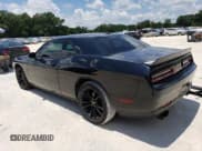 ✅ 2018 Dodge Challenger SXT Plus • VIN: 2C3CDZAG6JH339204 • Lot: 58971923. Wystawiony na Copart z przebiegiem 75 299 mil. Bezpłatny archiwum sprzedaży aukcyjnych z USA i szczegółowy raport historii pojazdu na DreamBid. Zdjęcie 2.