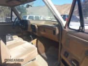 ✅ 1987 Ford Bronco Eddie Bauer • VIN: 1FMEU15N1HLA36645 • Lot: 43557550. Listed on IAAI with 38,632 mi. Free auction sales archive from the USA and detailed vehicle history report at DreamBid. Image 5.