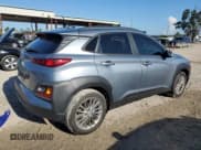 ✅ 2021 Hyundai Kona SEL • VIN: KM8K22AA3MU703754 • Лот: 67306454. Опубликован ранее на Copart с пробегом 5 602 миль. Бесплатный доступ к архиву аукционных продаж из США и подробный отчёт об истории автомобиля на DreamBid. Изображение 3.