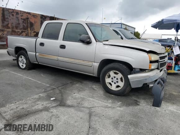 ✅ 2007 Chevrolet Silverado 1500 LT2 • VIN: 2GCEC13Z071167356 • Lot: 76786334. Listed on Copart with 224,279 mi. Free auction sales archive from the USA and detailed vehicle history report at DreamBid. Image 4.