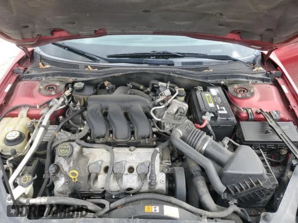 ✅ 2006 Mercury Milan Premier • VIN: 3MEHM08106R622853 • Lot: 61404245. Listed on Copart with 184,242 mi. Free auction sales archive from the USA and detailed vehicle history report at DreamBid. Image 11.