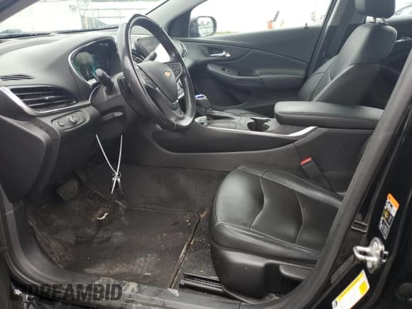 ✅ 2018 Chevrolet Volt Premier • VIN: 1G1RD6S5XJU150496 • Lot: 67673543. Wystawiony na Copart z przebiegiem 40 190 mil. Bezpłatny archiwum sprzedaży aukcyjnych z USA i szczegółowy raport historii pojazdu na DreamBid. Zdjęcie 7.